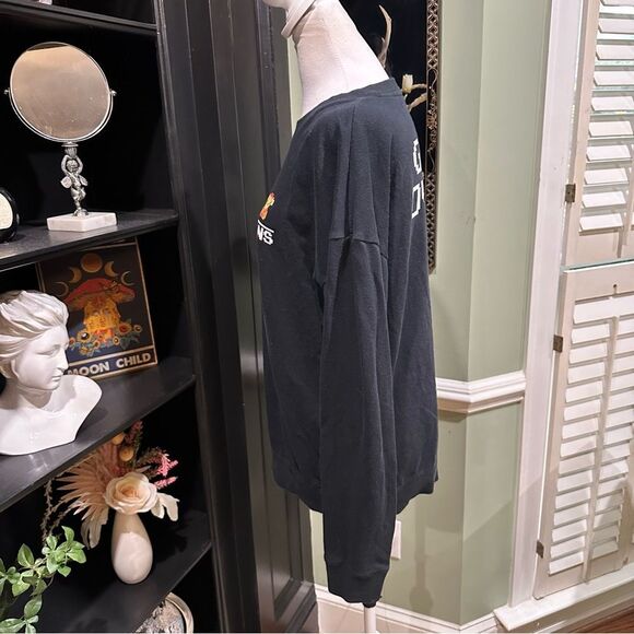 Vans NINTENDO x MARIOVER FLEECE Size Medium - Picture 6 of 11